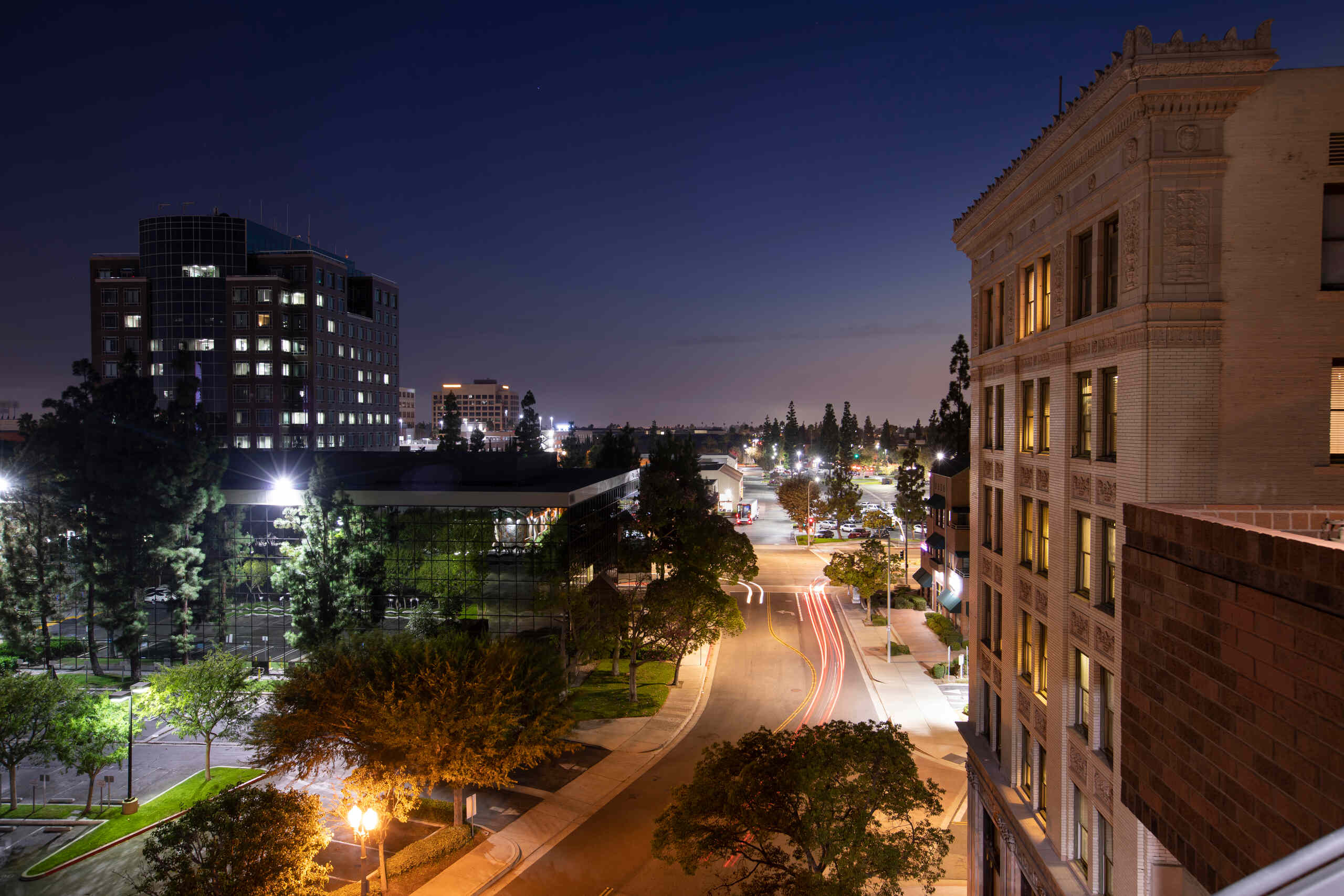 A nighttime view of city streets shows a common setting where Anaheim drunk driving accident lawyers handle cases.